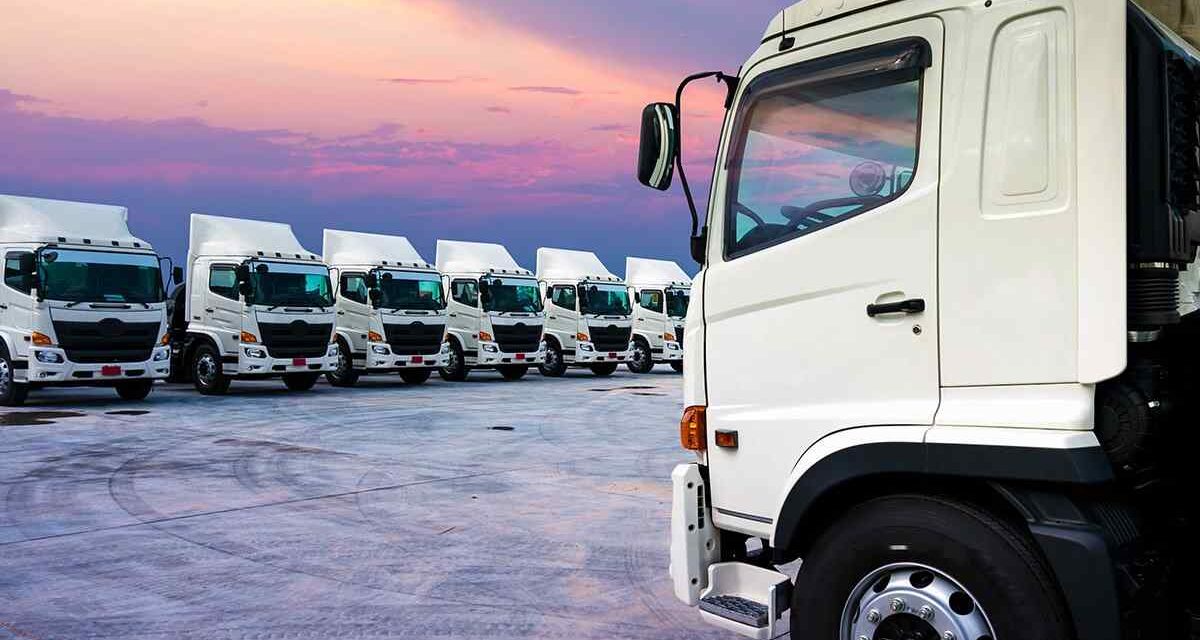 https://yourmotivatedmovers.com/wp-content/uploads/2017/08/inner_big_trucks_02-1200x640.jpg